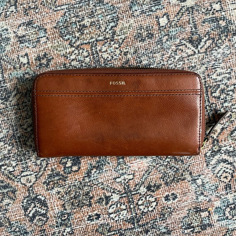 Fossil Leather Wallet, Brown